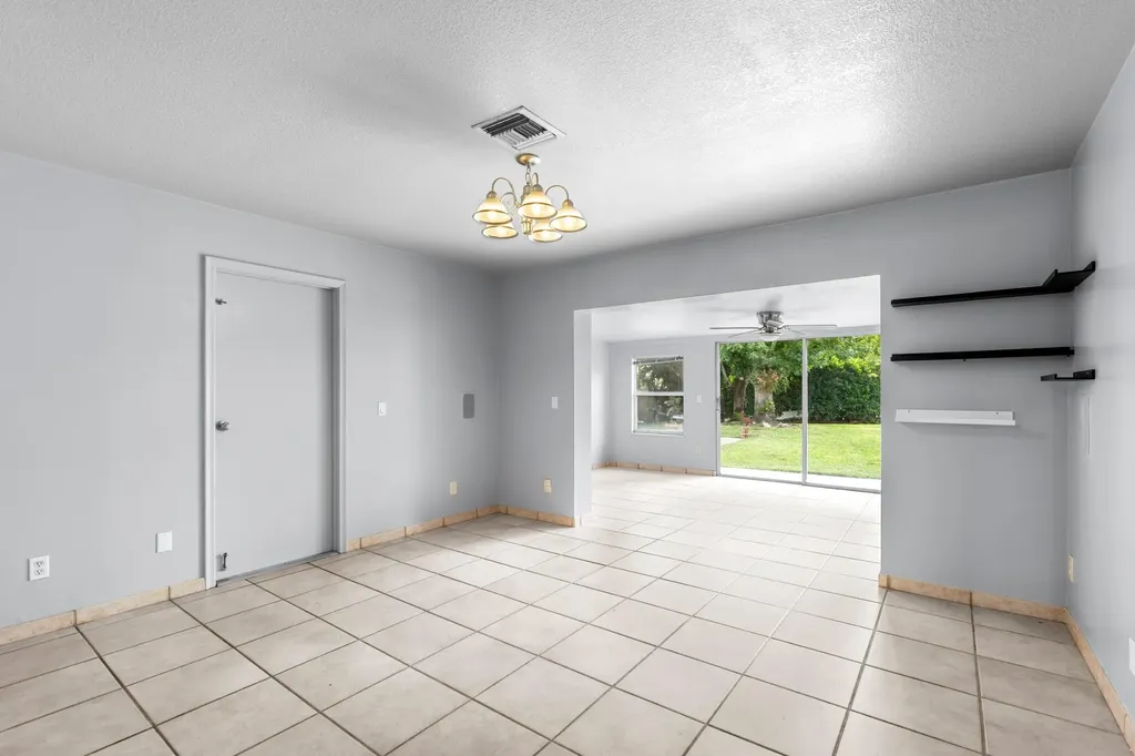 1132 Concert Way Royal Palm Beach FL 33411
