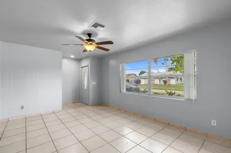 1132 Concert Way Royal Palm Beach FL 33411