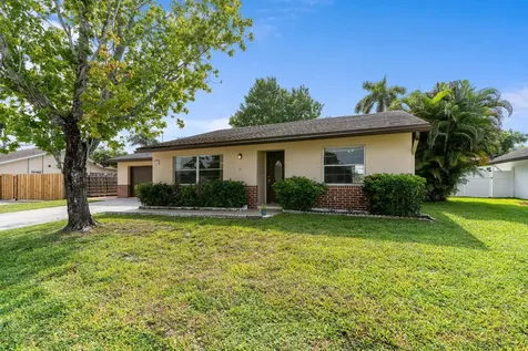 1132 Concert Way Royal Palm Beach FL 33411