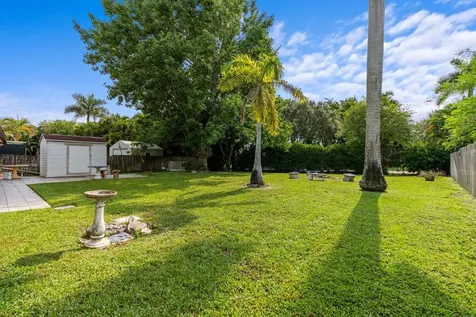 1132 Concert Way Royal Palm Beach FL 33411