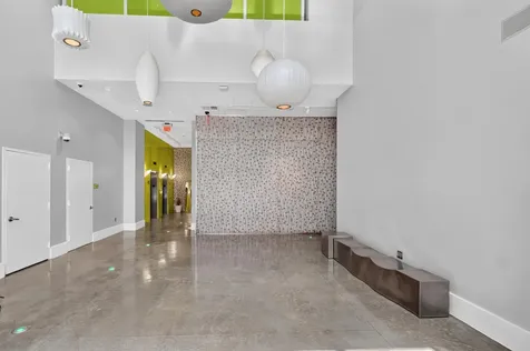 133 NE 2nd Avenue Miami FL 33132