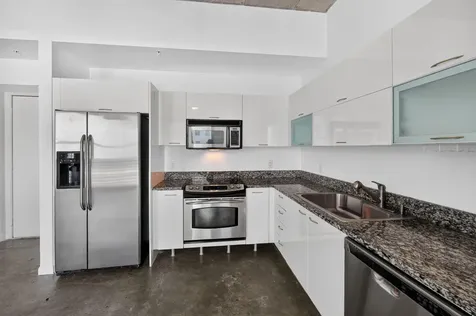 133 NE 2nd Avenue Miami FL 33132
