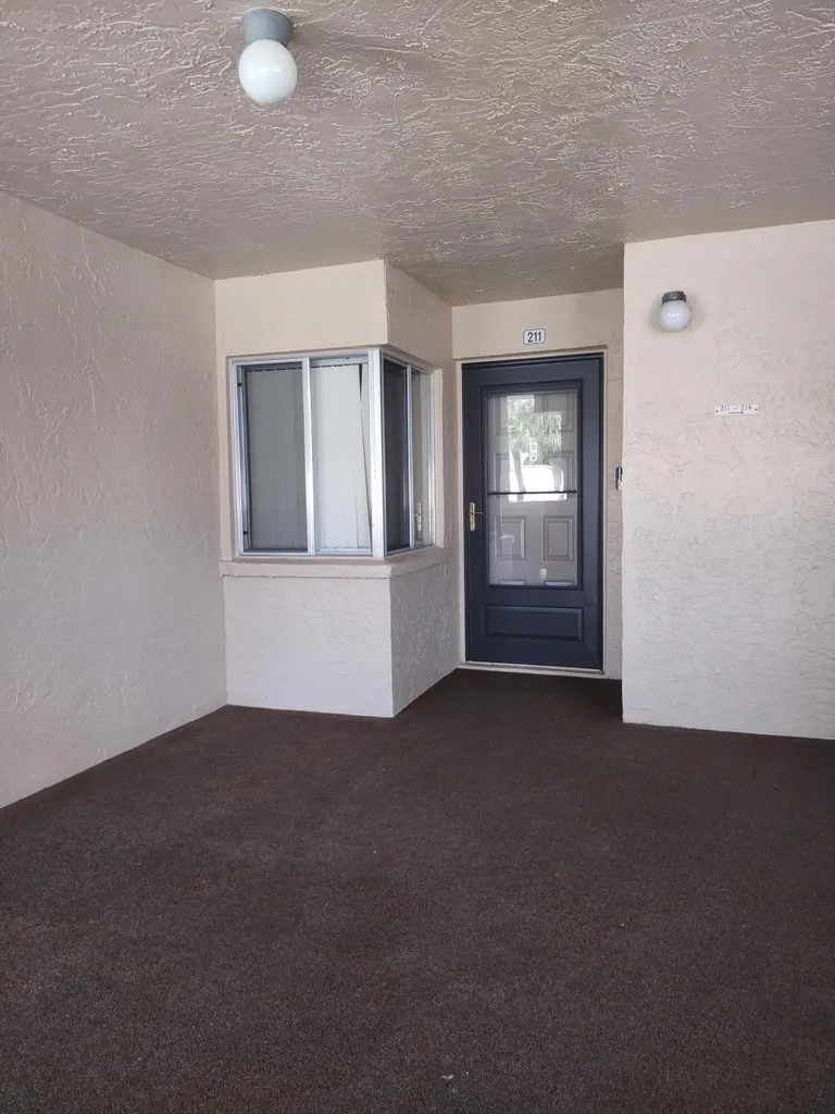 3212 Strawflower Way Lake Worth FL 33467