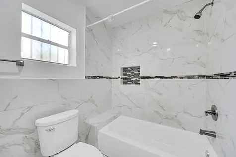 1646 NE 150th Street Miami FL 33181