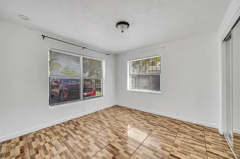 1646 NE 150th Street Miami FL 33181