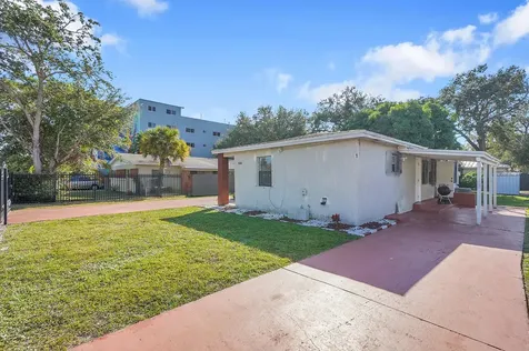 1646 NE 150th Street Miami FL 33181