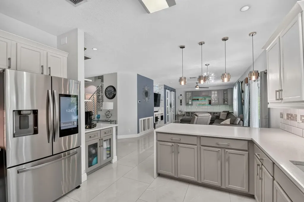 8890 Cobblestone Point Circle Boynton Beach FL 33472