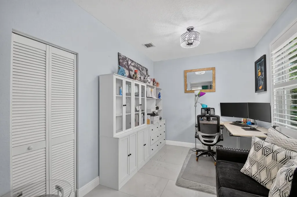 8890 Cobblestone Point Circle Boynton Beach FL 33472