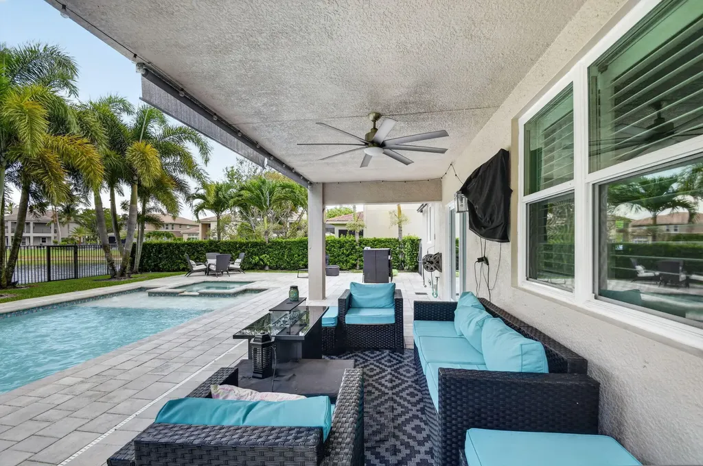 8890 Cobblestone Point Circle Boynton Beach FL 33472