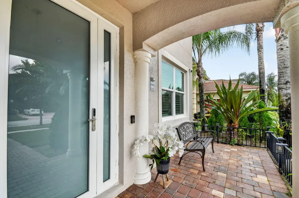 8890 Cobblestone Point Circle Boynton Beach FL 33472