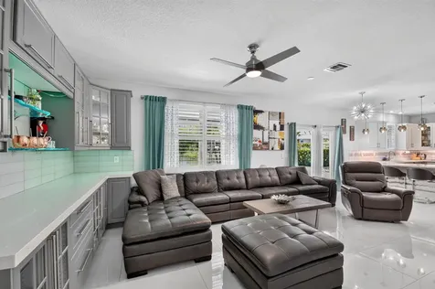 8890 Cobblestone Point Circle Boynton Beach FL 33472