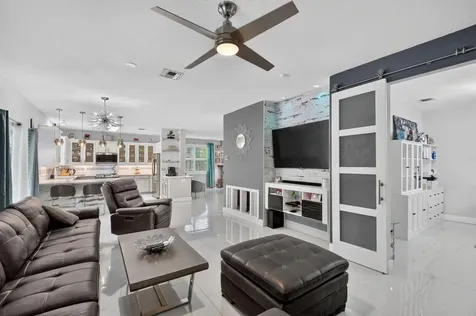8890 Cobblestone Point Circle Boynton Beach FL 33472