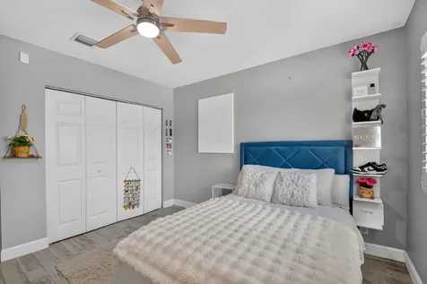 8890 Cobblestone Point Circle Boynton Beach FL 33472