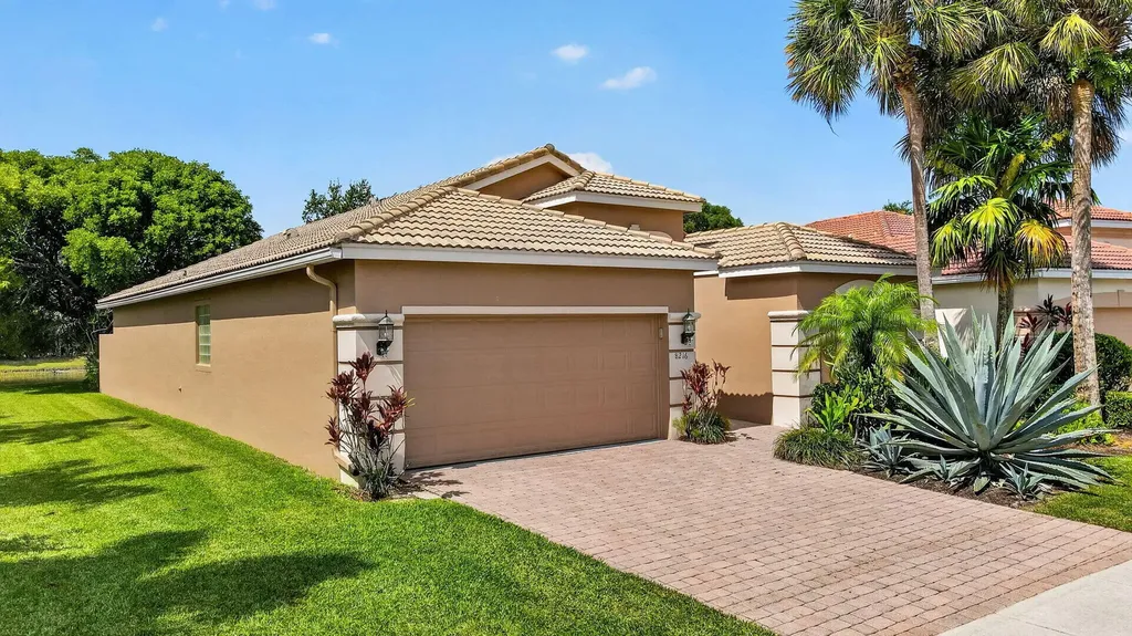 8216 Parini Way Lake Worth FL 33467