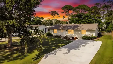 5298 2nd Road Lake Worth FL 33467