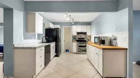 5298 2nd Road Lake Worth FL 33467