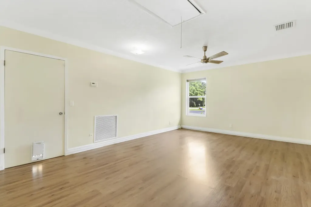 6824 Lakeside Road West Palm Beach FL 33411