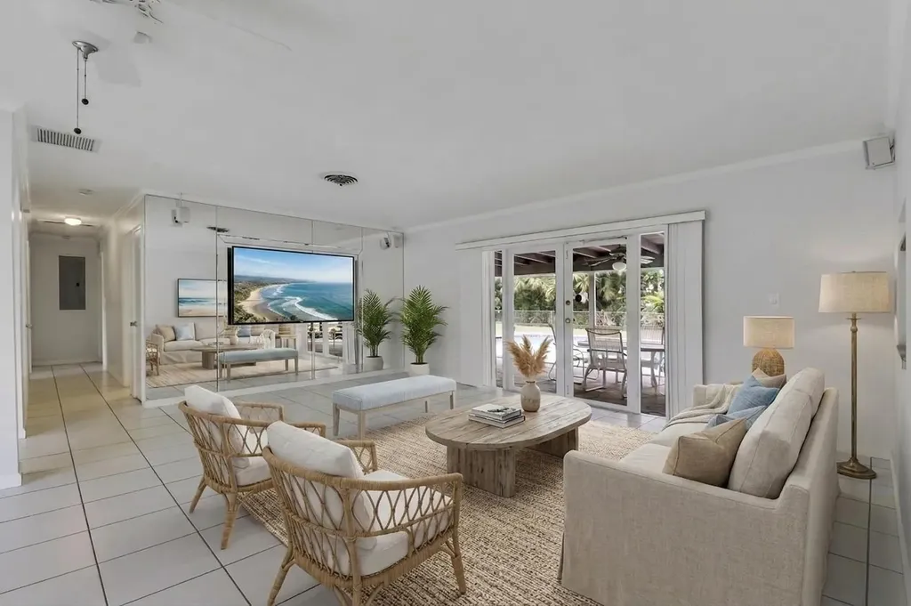 6824 Lakeside Road West Palm Beach FL 33411