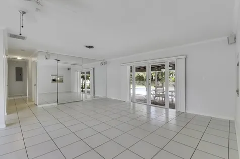 6824 Lakeside Road West Palm Beach FL 33411