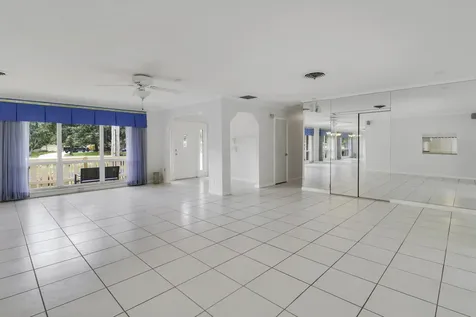 6824 Lakeside Road West Palm Beach FL 33411