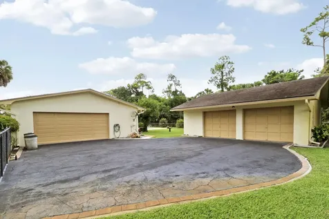 6824 Lakeside Road West Palm Beach FL 33411