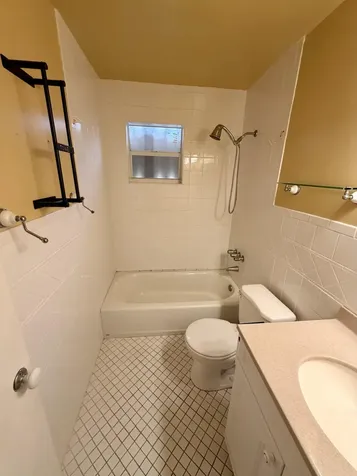 1410 N 67th Terrace Hollywood FL 33024