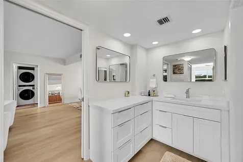 555 Oaks Lane Pompano Beach FL 33069
