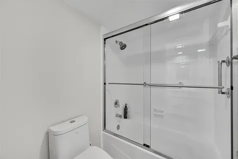 555 Oaks Lane Pompano Beach FL 33069