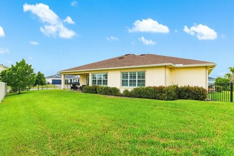 962 Castaway Court Loxahatchee FL 33470