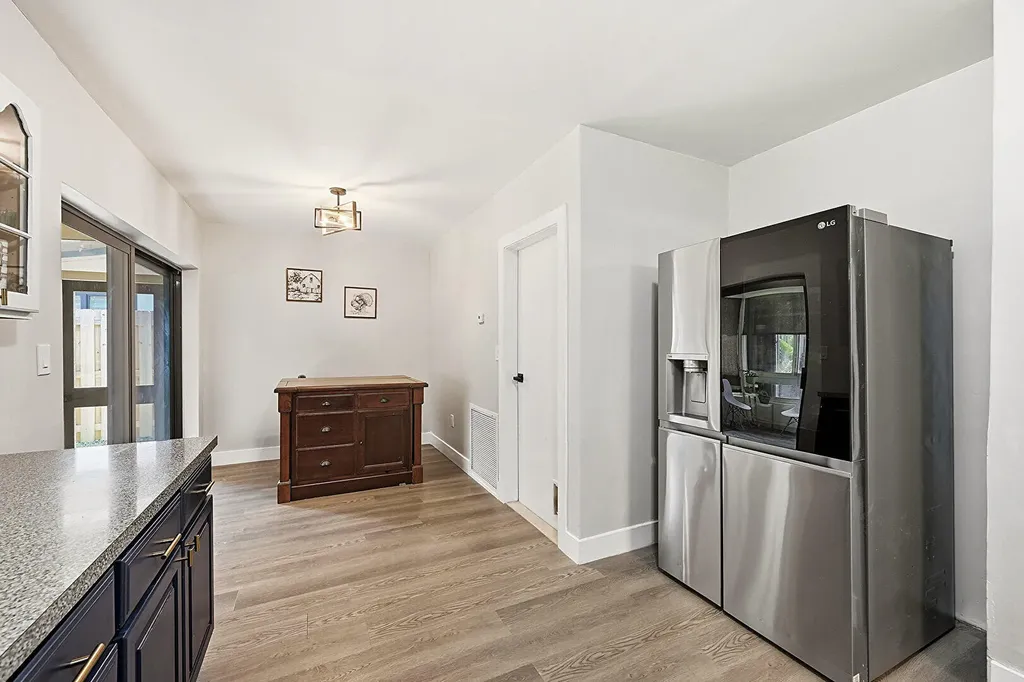 8370 NW 26th Place Sunrise FL 33322