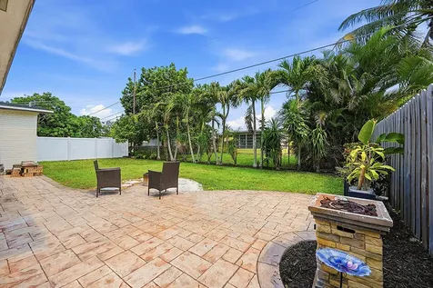 8370 NW 26th Place Sunrise FL 33322