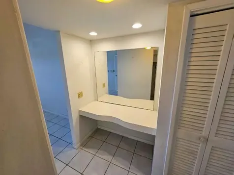 4650 Washington Street Hollywood FL 33021