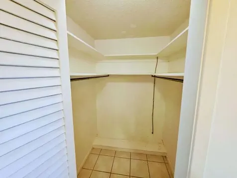 4650 Washington Street Hollywood FL 33021