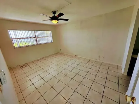 4650 Washington Street Hollywood FL 33021