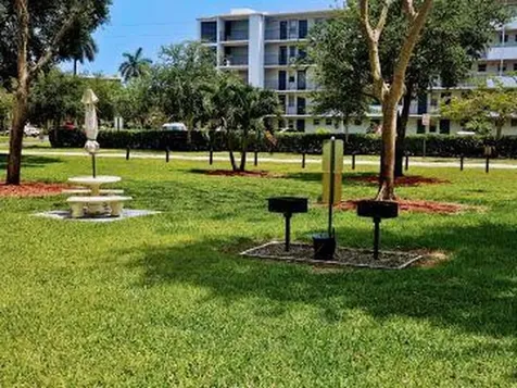 4650 Washington Street Hollywood FL 33021