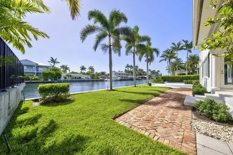704 Isle Of Palms Drive Fort Lauderdale FL 33301
