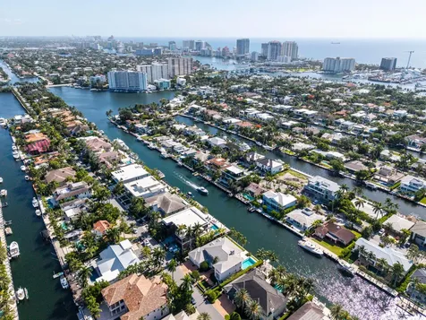 704 Isle Of Palms Drive Fort Lauderdale FL 33301