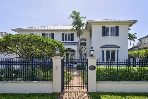 704 Isle Of Palms Drive Fort Lauderdale FL 33301