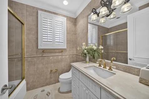 704 Isle Of Palms Drive Fort Lauderdale FL 33301