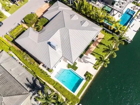 704 Isle Of Palms Drive Fort Lauderdale FL 33301