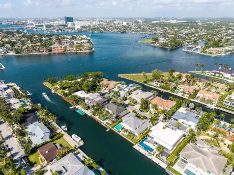 704 Isle Of Palms Drive Fort Lauderdale FL 33301