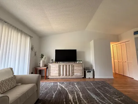 9923 Three Lakes Circle Boca Raton FL 33428