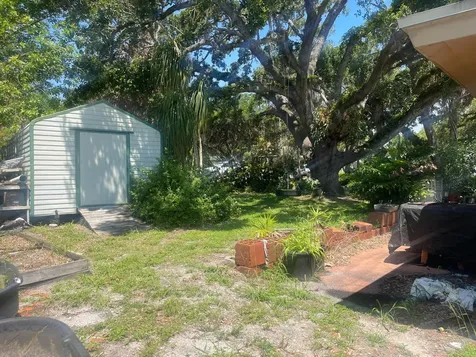 2509 N Old Dixie Highway Fort Pierce FL 34946