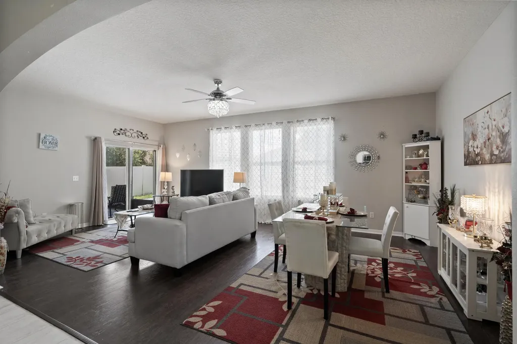 12532 Sawgrass Oak Street Orlando FL 32824