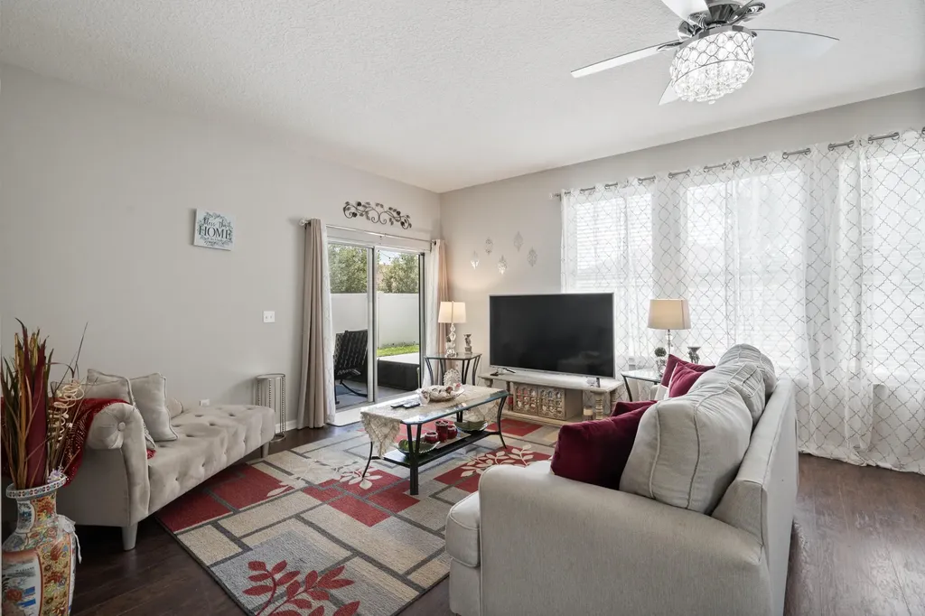 12532 Sawgrass Oak Street Orlando FL 32824