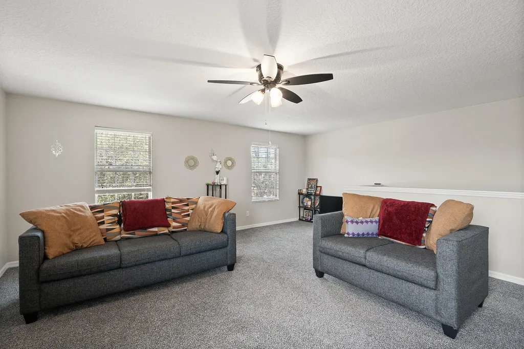 12532 Sawgrass Oak Street Orlando FL 32824