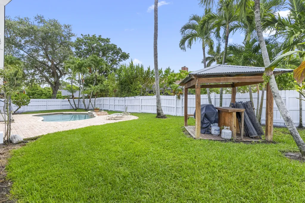 1146 Reading Terrace Wellington FL 33414