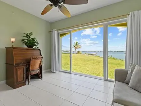 4 Harbour Isle Drive E Fort Pierce FL 34949