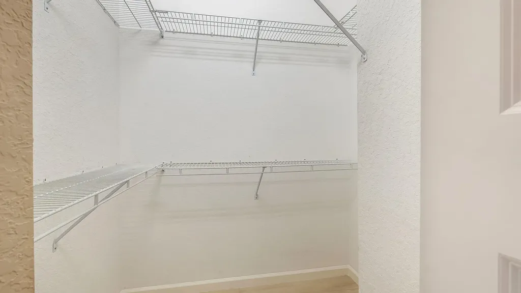 8754 NW 75th Place Tamarac FL 33321
