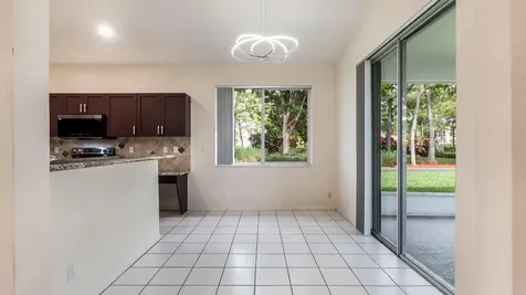 8754 NW 75th Place Tamarac FL 33321